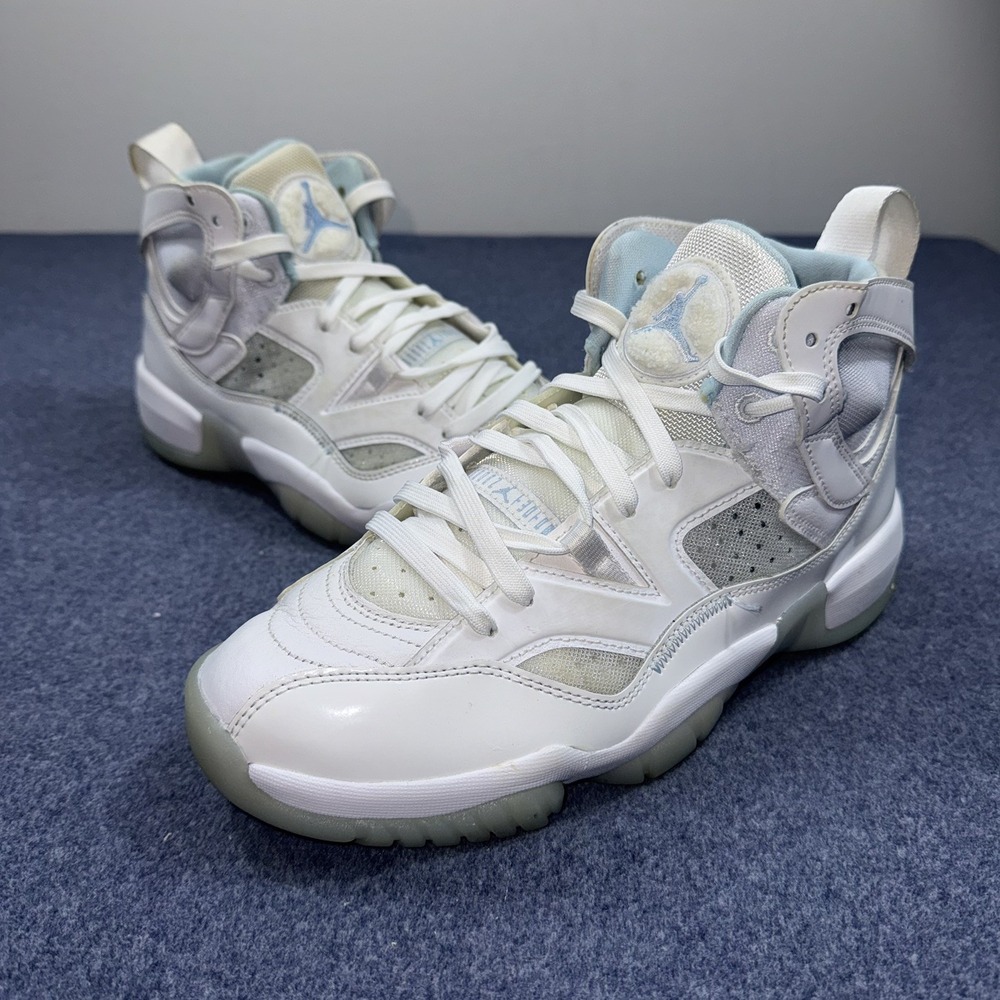 Nike Air Jordan Jumpman Two Trey White Ice Blue Sneakers DR9631-110 Wms Size 8